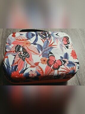 Artdot 30 slot storage case for diamond art w/ accessories & tools "butterfly"